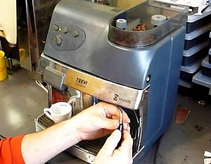 Как ремонтировать кофемашины