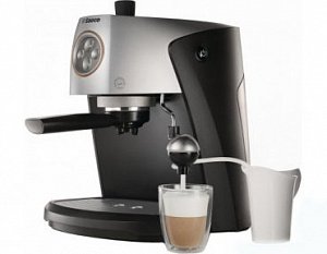 Очистка кофемашины: основные виды моющих средств