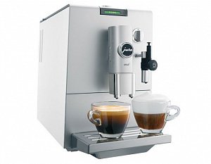 Уход за кофемашиной: использование специальных средств