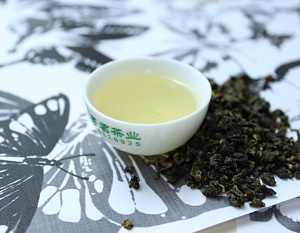 Зеленый чай Сы Цзи Чу улун: весна в каждой чашке