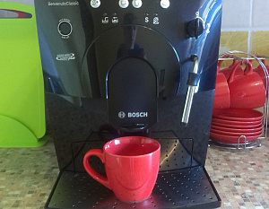 Кофемашина Bosch TCA 5309 – хороший кофе без излишеств