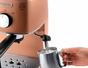 ESAM 5600 S – домашний бариста с сенсорным управлением от DeLonghi