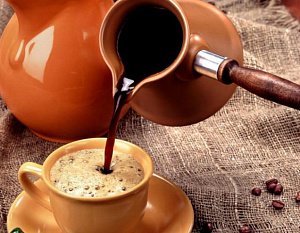 Извечные соперники: кофе в турке и капучино